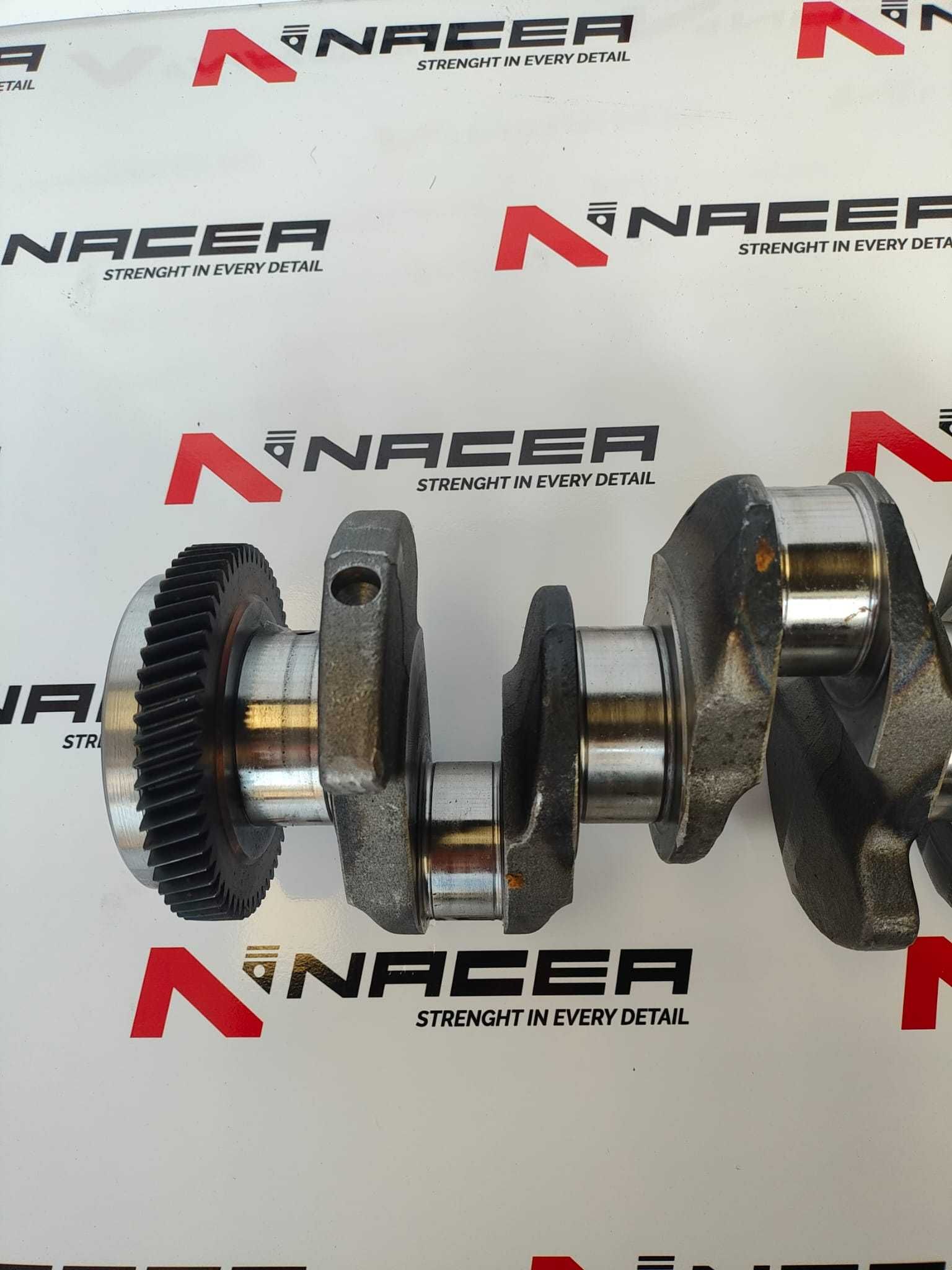 Нов колянов авл за JEEP MERCEDES - OM651 651