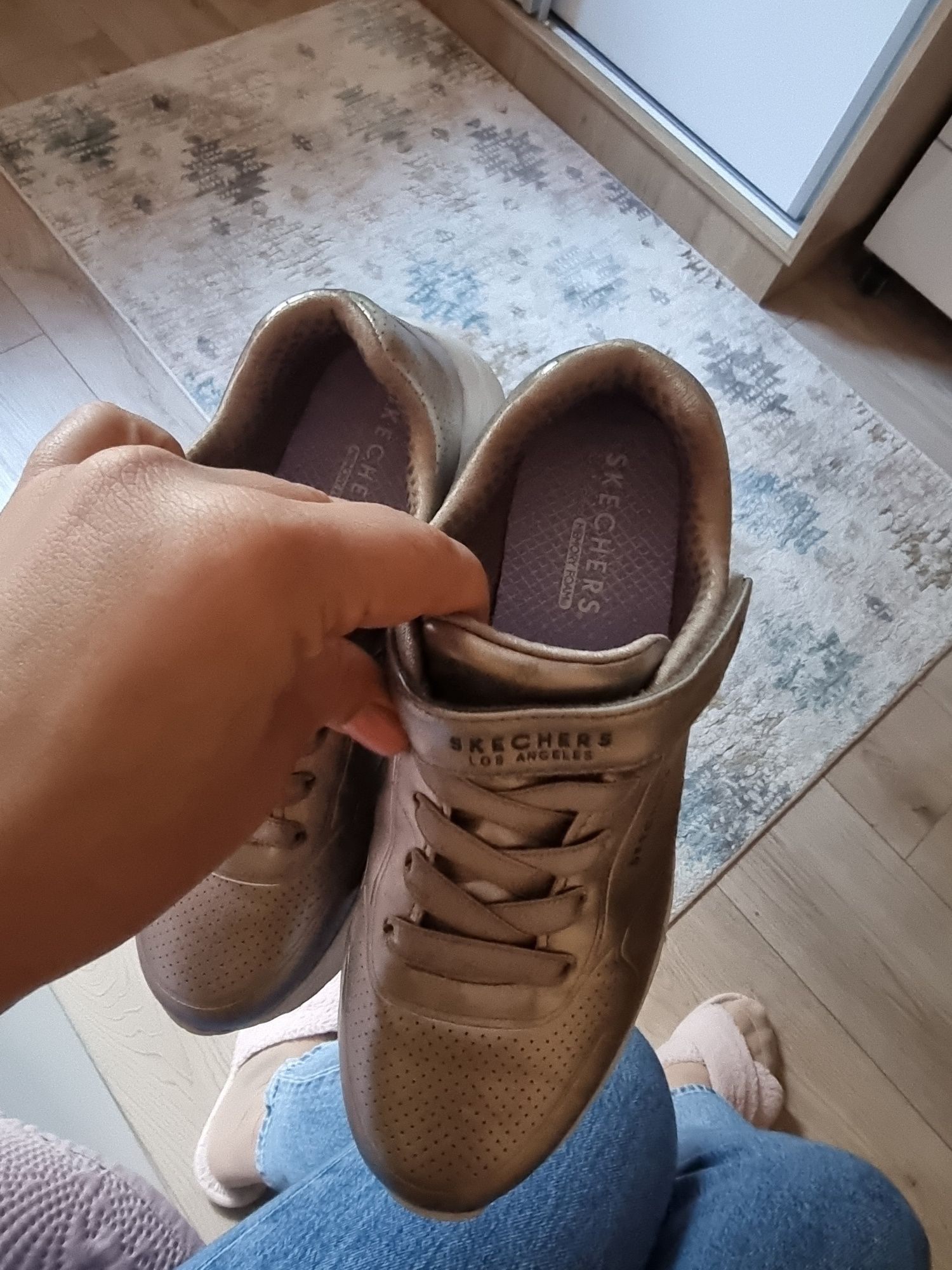 Adidași Skechers,  nr 33.5 - 21.6 cm talpic din spumă