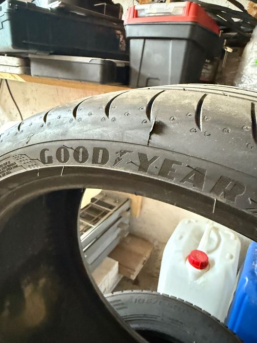 Гуми Спорт пакет за BMW рънфлат Good Year Eagle F1