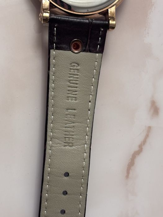 Продавам чесовник poedagar 2022