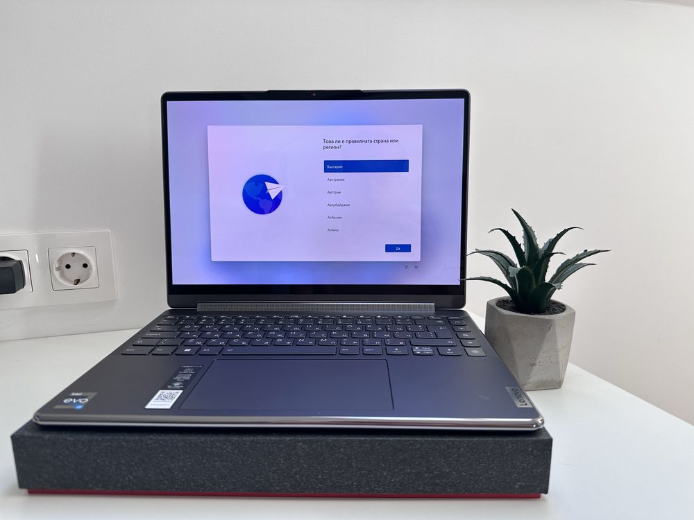 Лаптоп Lenovo Yoga 9i, 2 в 1, Aura Edition