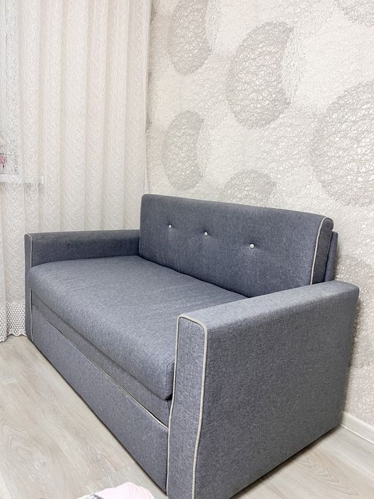 Диван, раскладной в хорошем качестве