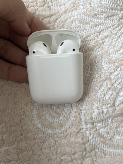 Airpods оригинал