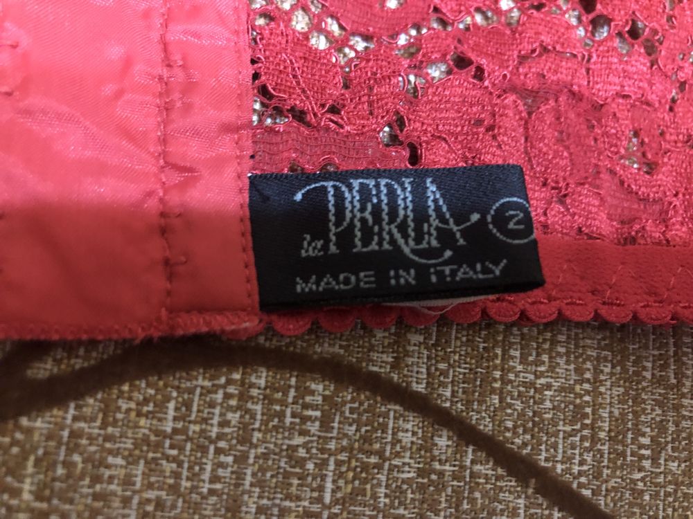 Vand corsete de dama
