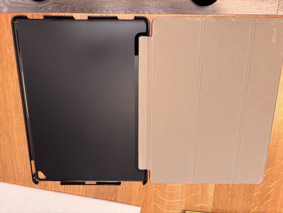 Vand folie display +carcasa protectie ipad pro 12,9 noi
