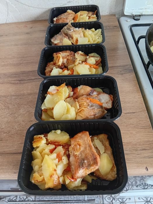 Готовые обеды,продукты питания