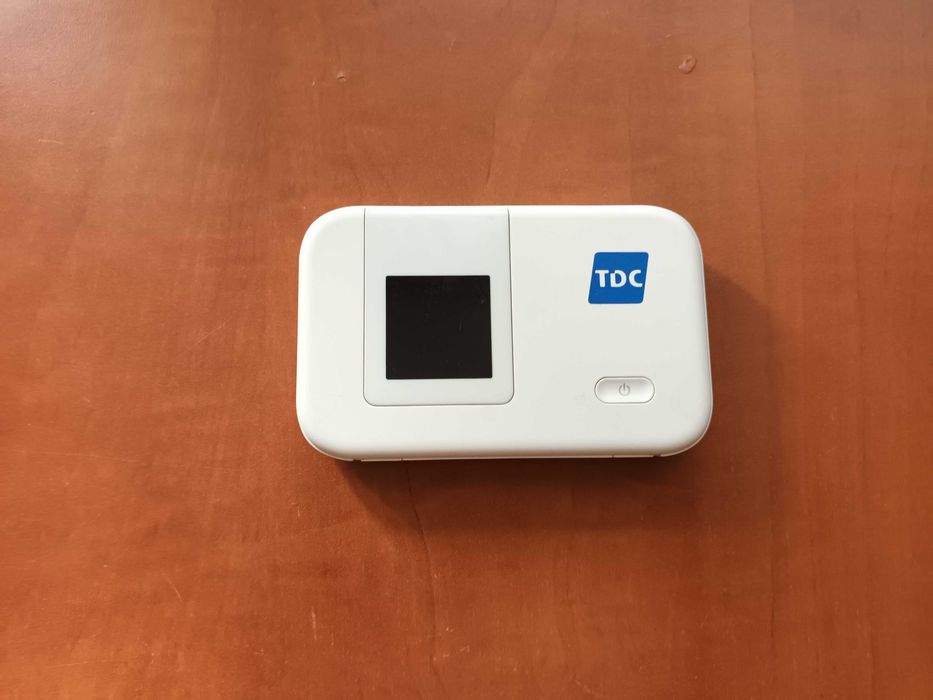 Router modem cartela SIM Wifi 4G LTE Huawei E5372 Airbox MiFi Portabil