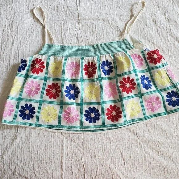 Top cu broderie Zara