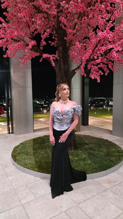 Rochie de seara     .