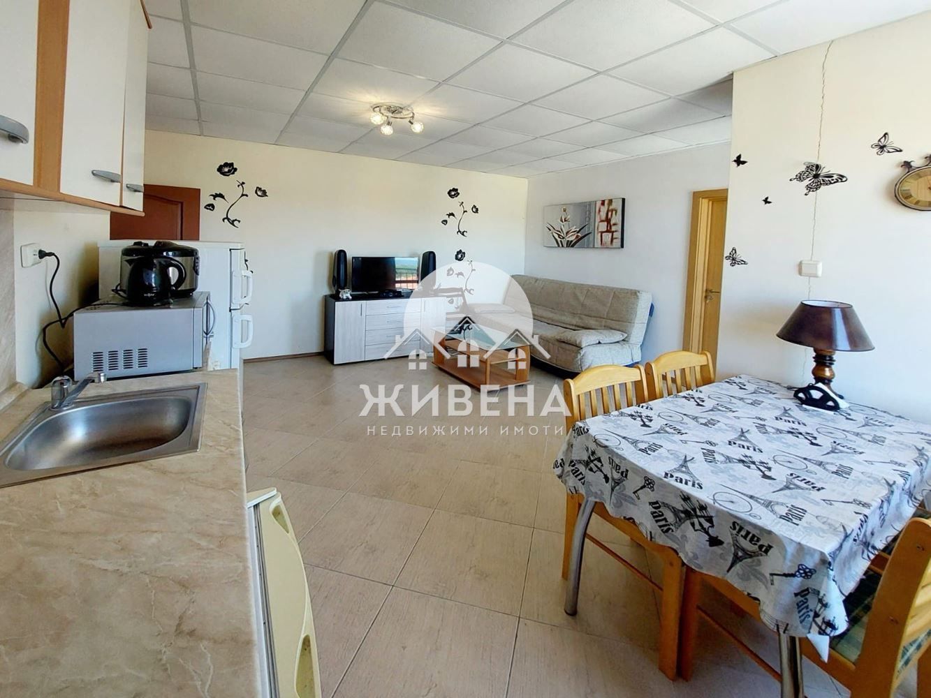 Продавам 3-стаен апартамент, к.к.Слънчев бряг, площ 77 кв.м