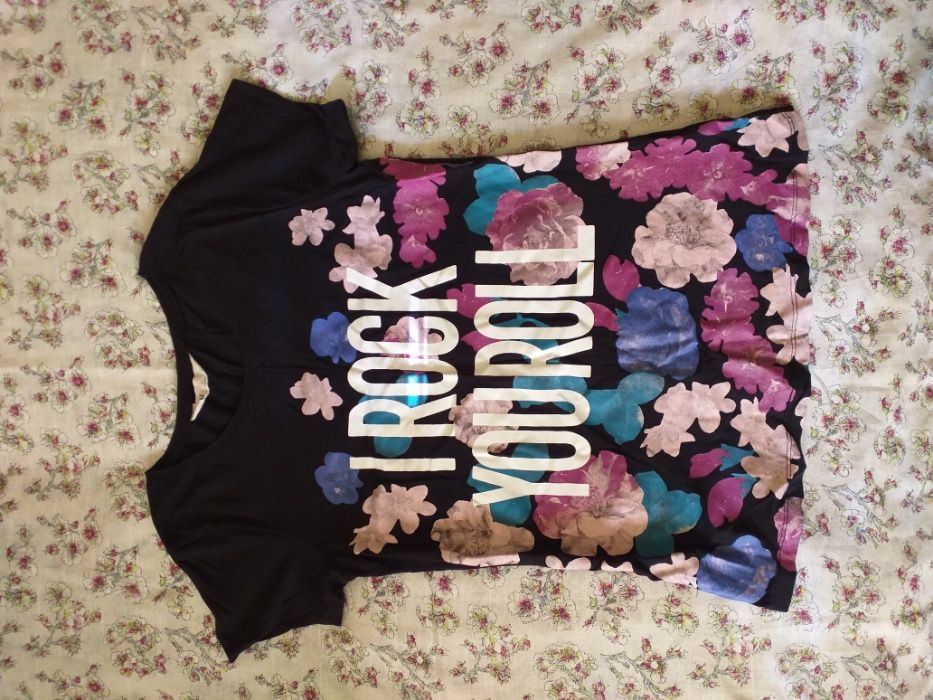 Tricou negru imprimeu