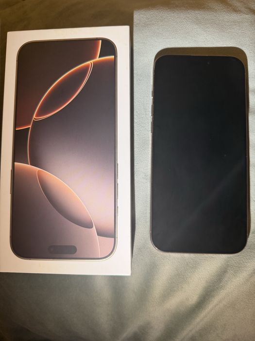 Iphone 16 Pro Max - Dessert Titanium- 256GB - 94% Baterie