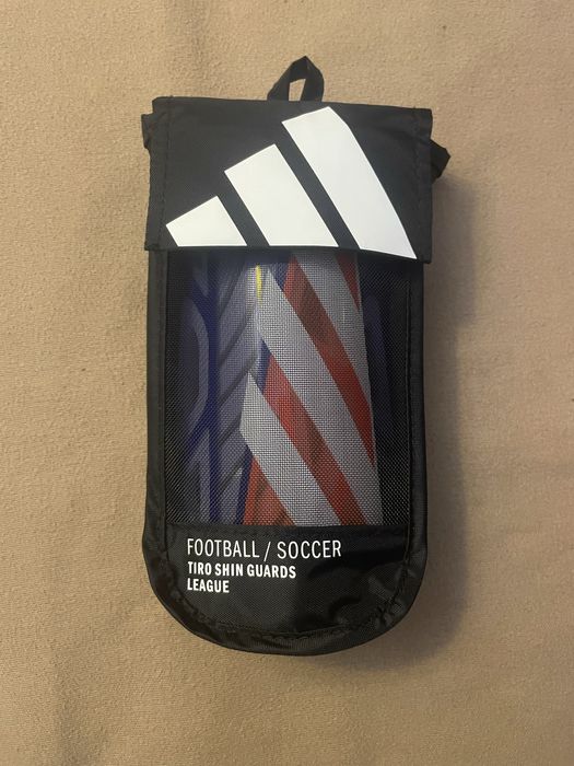 Vand aparatori adidas pentru copii marimea S