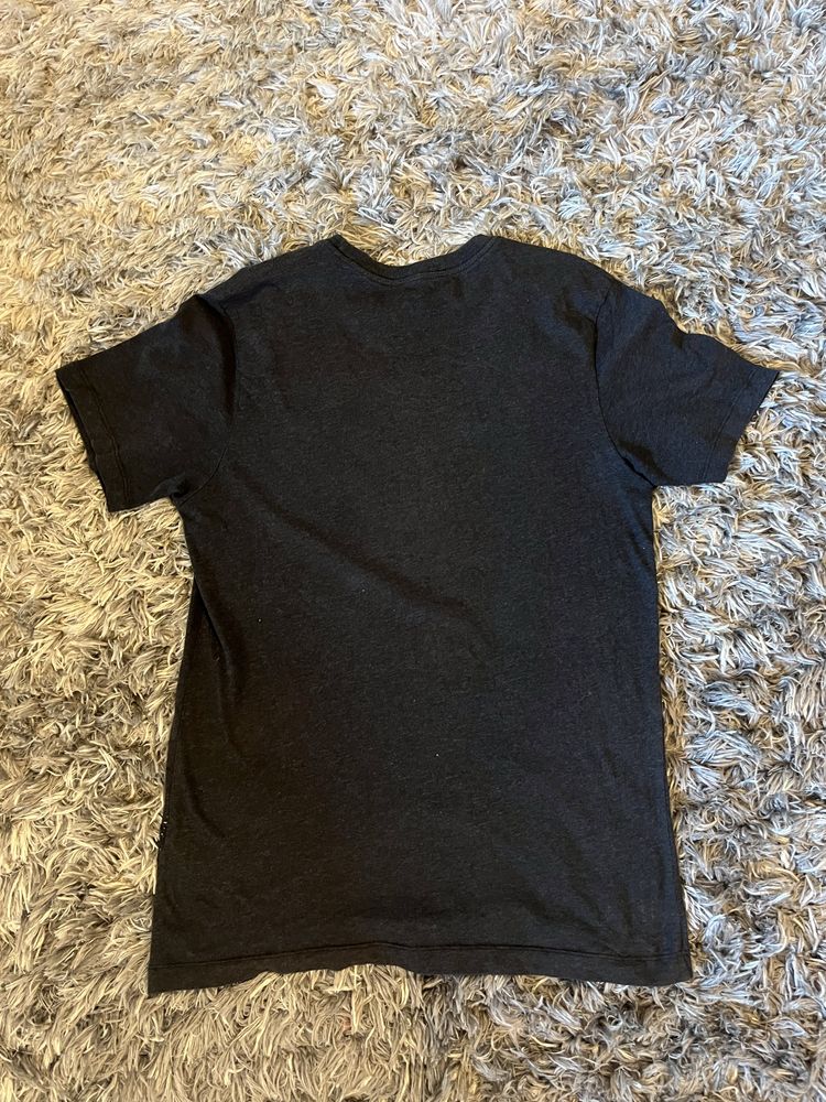 Tricou the nike tee marimea S