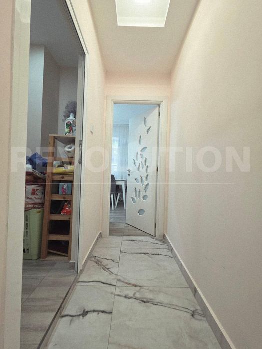 Продава се Тристаен апартамент в София, Света Троица - 84 кв.м за 1518 €/кв.м - Снимка #7