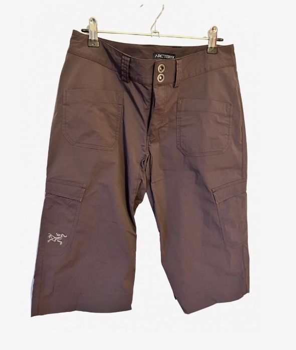 Pantaloni scurti Arcteryx dama