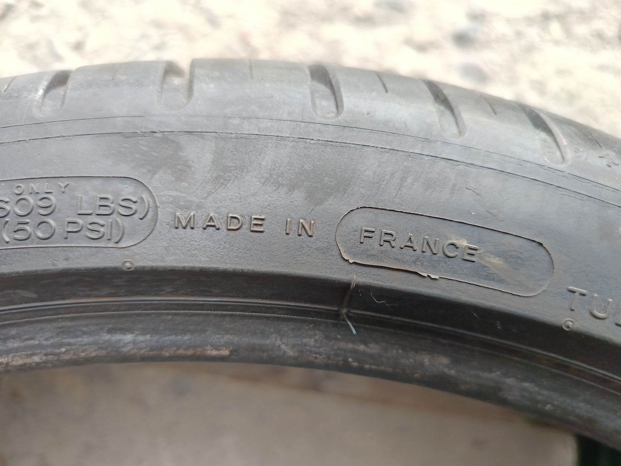 Летни гуми -2023г.-20цола-275/30-1бр.-300лв."MICHELIN"
