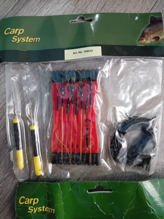 Vând diverse produse pentru pescuit - noi, cu eticheta