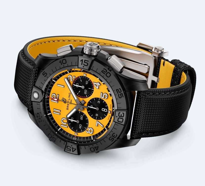Breitling Avenger мъжки часовник