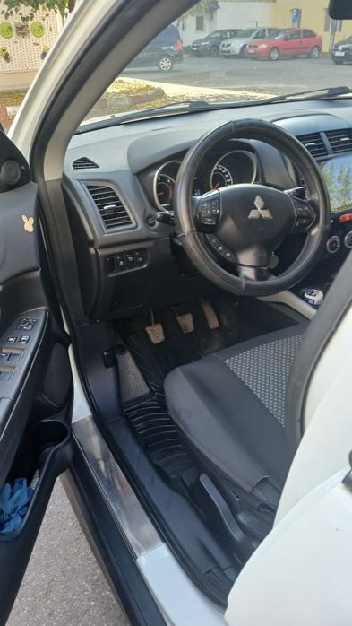 Vând Mitsubishi ASX 1.8 150 CP 2011