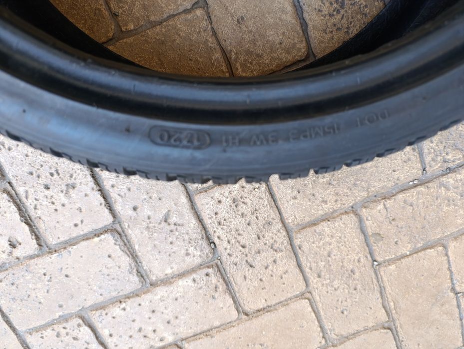 Зимни гуми Hankook 225/35/19 Winter Icept evo 3