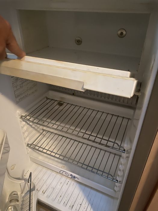 Frigider rulota Gaz 12v 220