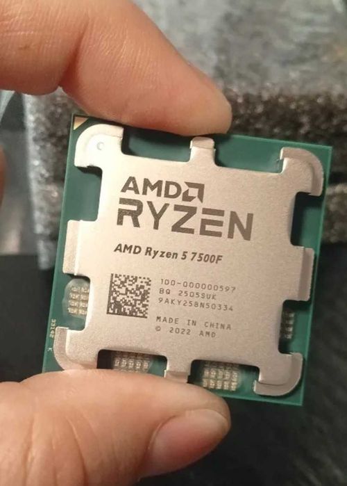 AMD Ryzen5  7500f