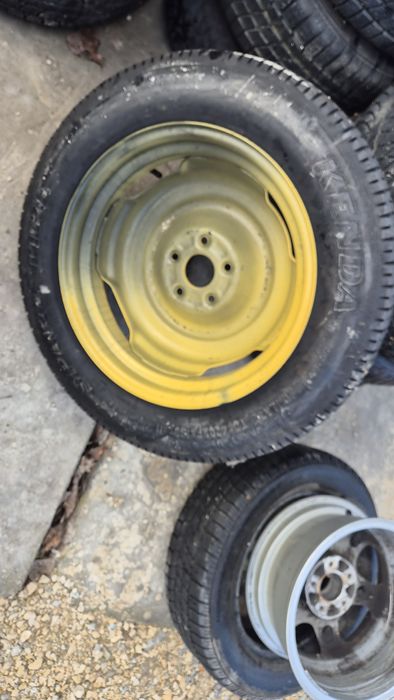 Оригинална Резервна Гума/ Патерица за Хонда CR-V,Тойота РАВ4