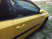 Usa dreapta Fiat Stilo Coupe an 2004