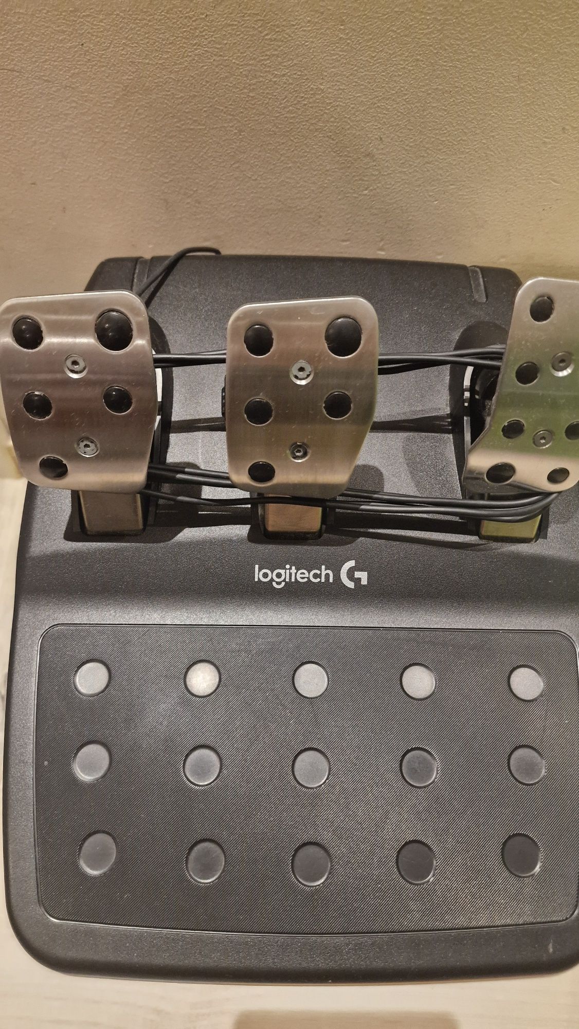 Logitech Волан и педали