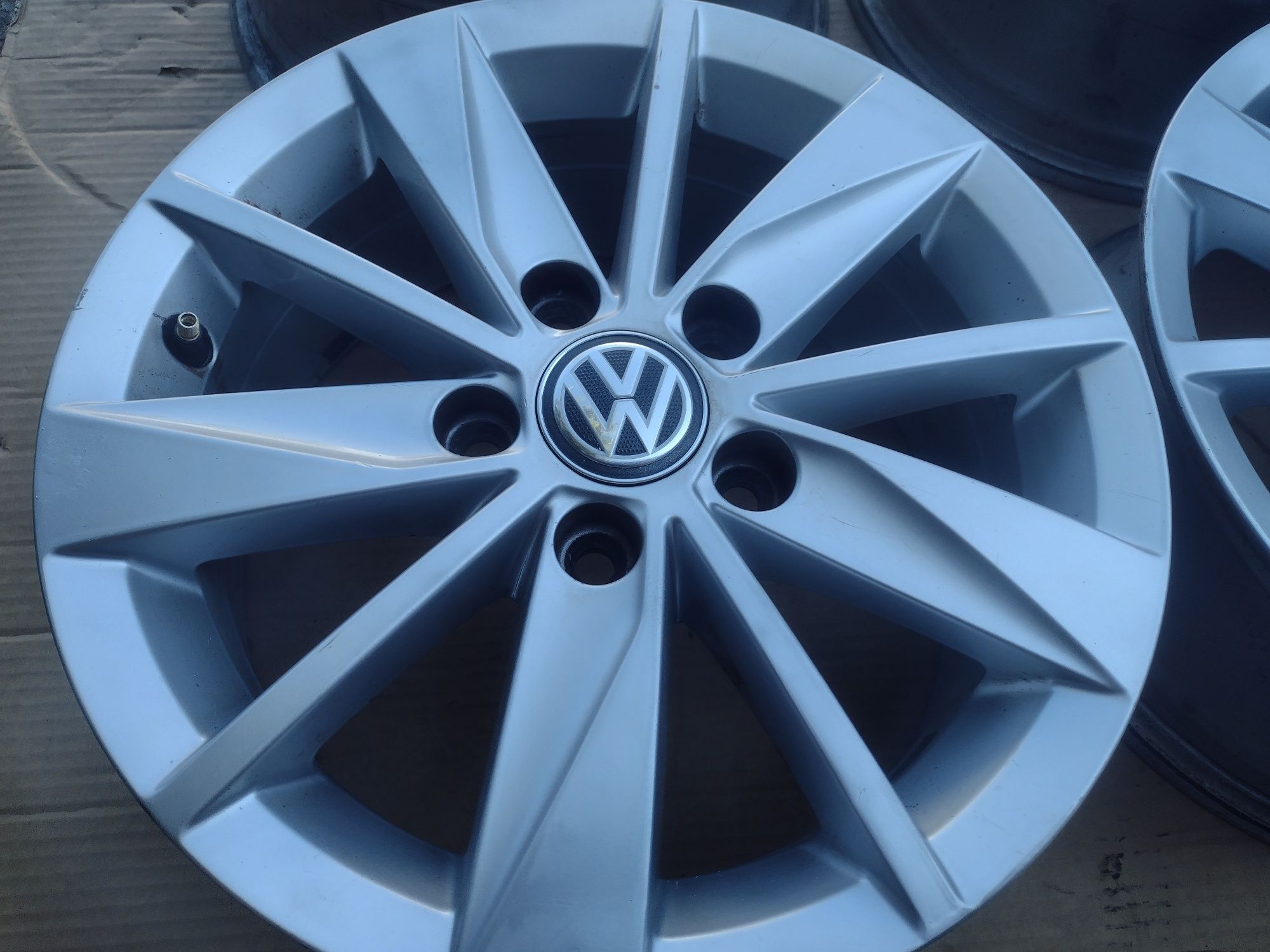 Перфектни 15-5х112 ЕТ45 6j VW Golf 7
