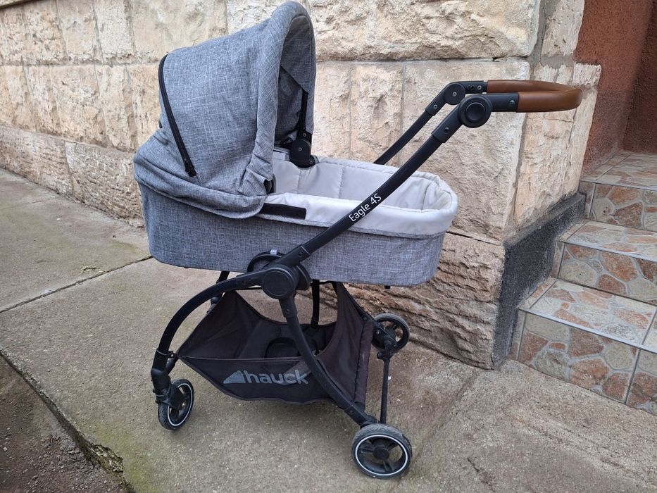 Cărucior Eagle 4s