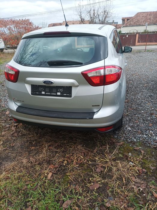 Ford C-Max Titanium
