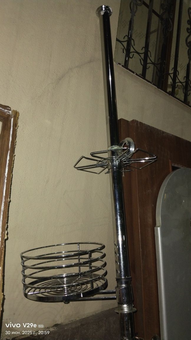 стол со стойкой , барный стол