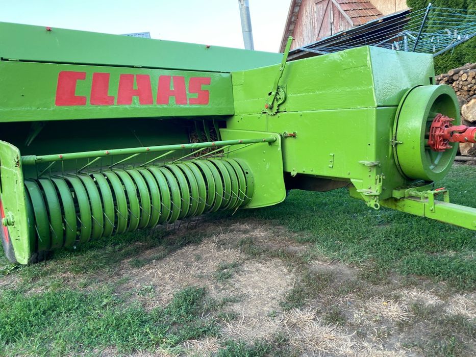 vand presa de balotat