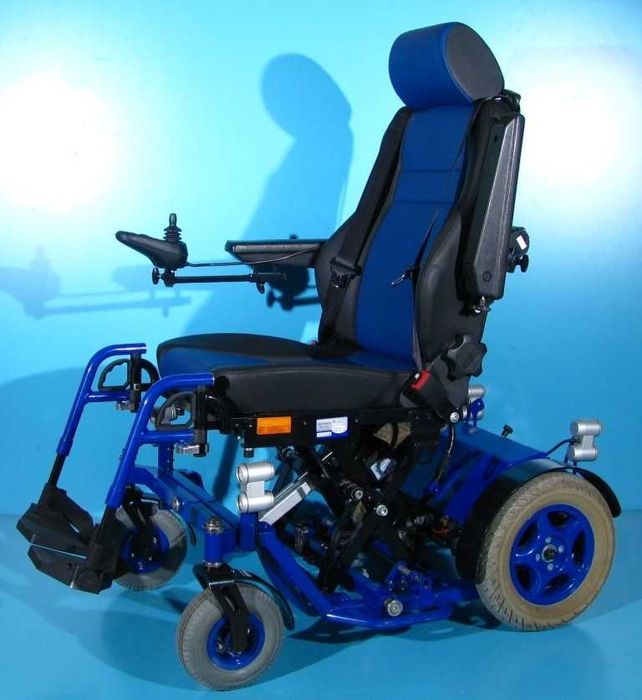 Carucior electric prototip handicap/ invalizi - 10 km/h