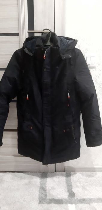 Продам парку зима