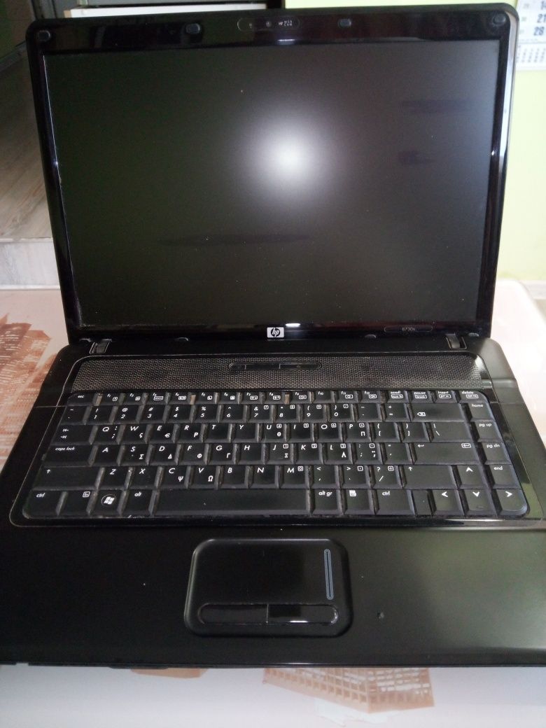Продавам лаптопи HP за части