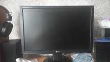 Монитор LG w1942s