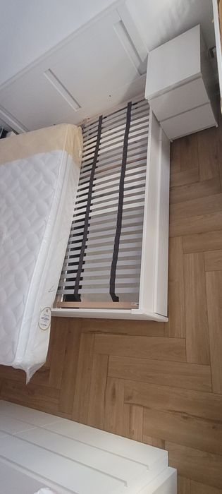 Vând somiera Ikea Lõnset 160×200 cm