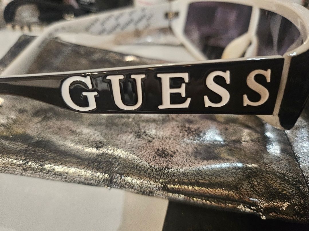Guess оригинални слънчеви очила