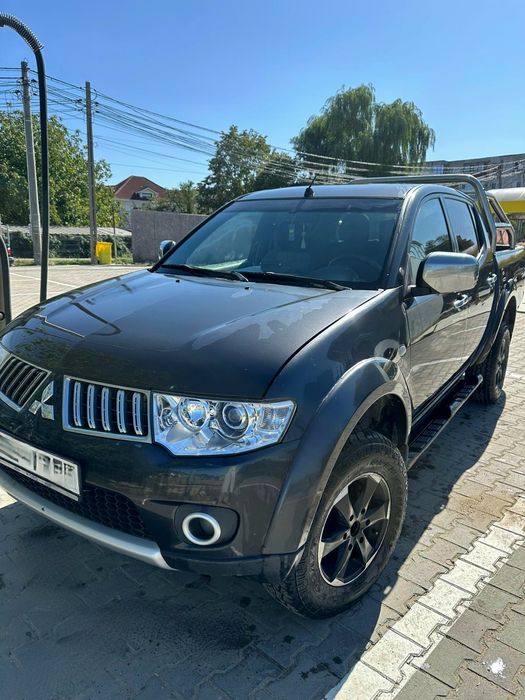 Mitsubishi KAOT L200 2.5D ,2011+Cauciucuri ca NOI offroad BFGoodrich