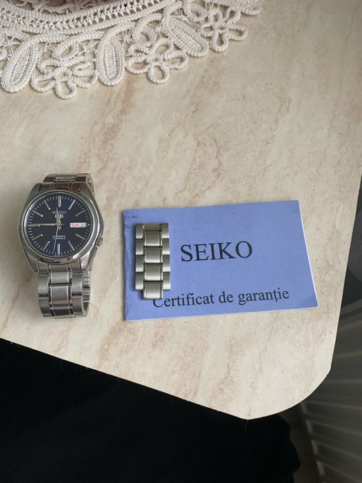 Vand ceas Seiko 5 automatic 21 rubine