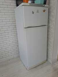 Холодильник 40 000