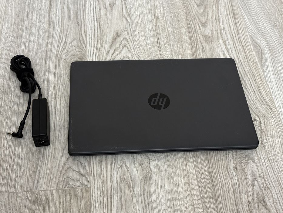 Laptop Hp 250 g i3 gen 11