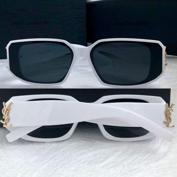 Дамски слънчеви очила правоъгълни 2 цвята черни бели