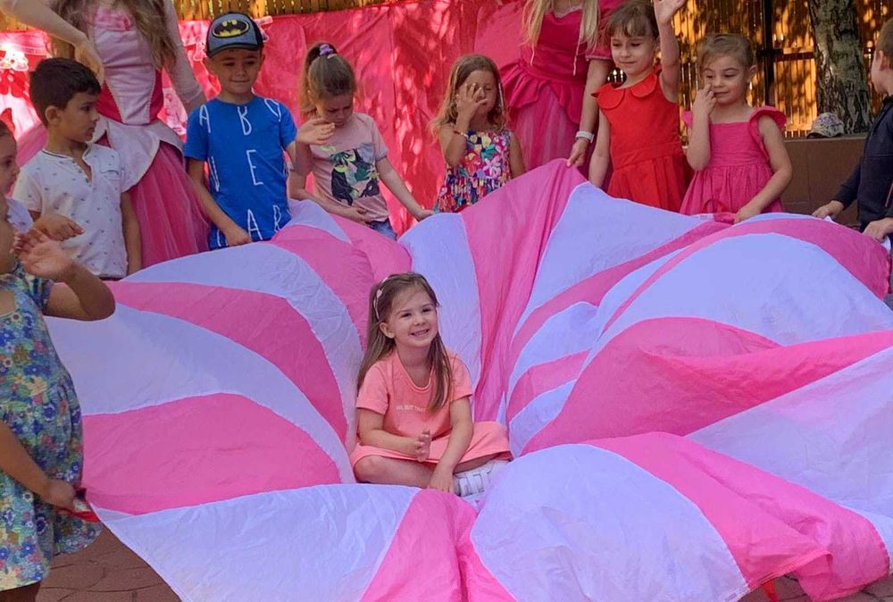 Animatori petreceri pentru copii Bucuresti