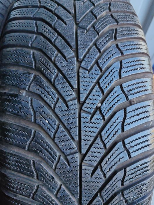 Vând anvelope second hand