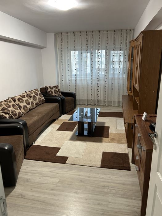 Apartament decomandat Calea Bucuresti
