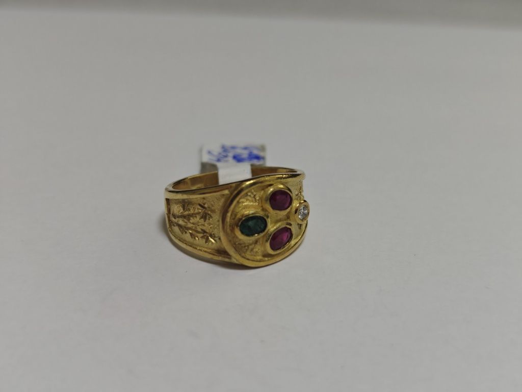 Inel aur 18k 7.46gr cu diamant smarald și rubine (r)